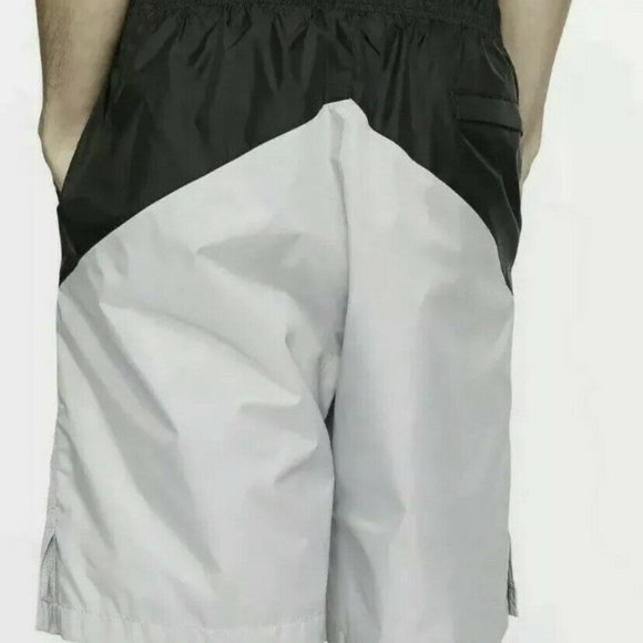 Nike Men’s Sportswear Windrunner Track Shorts - Picture 3 of 6